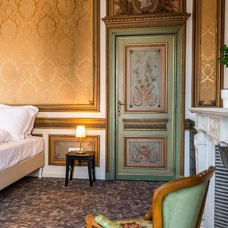 Duke Of Ghent Hotel Екстериор снимка
